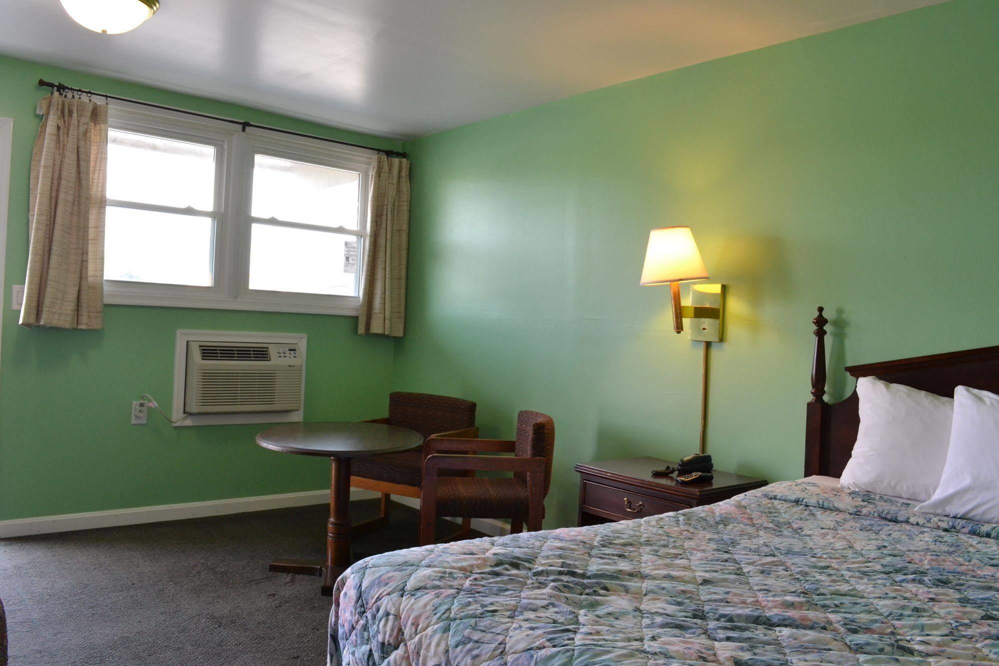 Budget Inn Christiansburg Esterno foto