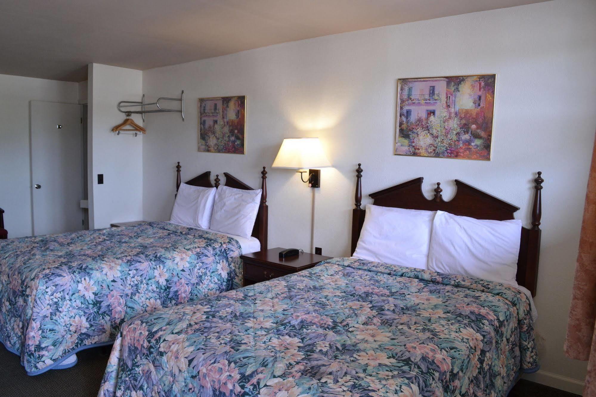 Budget Inn Christiansburg Esterno foto